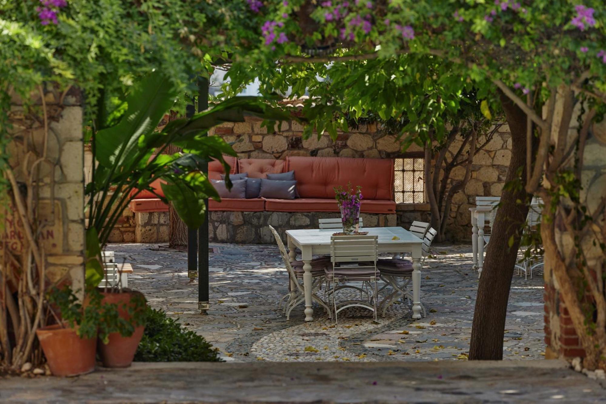 Alacati Zeytin Konak Hotel Luaran gambar